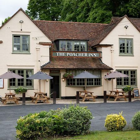The Poacher Inn Hook (Hampshire) Exterior foto